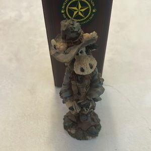 Boyds Bears & Friends Figurine -- Elmo "Tex" Beefcake ... On the Range